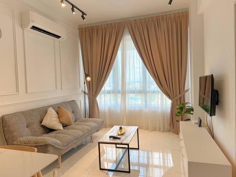 Netflix Two Bedroom Troika Kota Bharu Homestay 118 Экстерьер фото