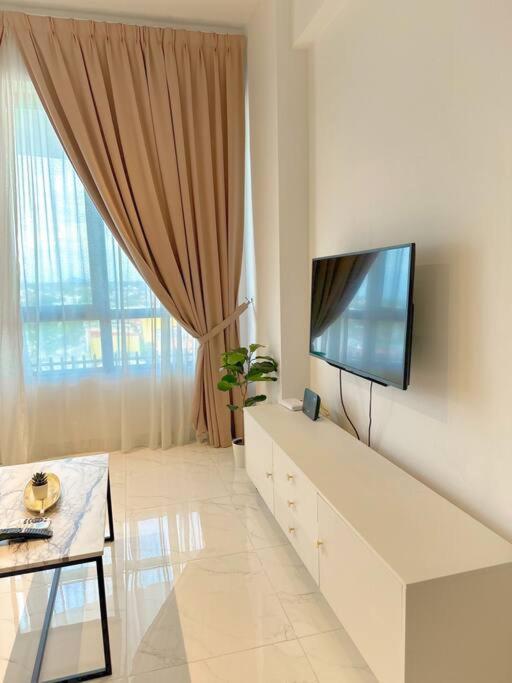Netflix Two Bedroom Troika Kota Bharu Homestay 118 Экстерьер фото